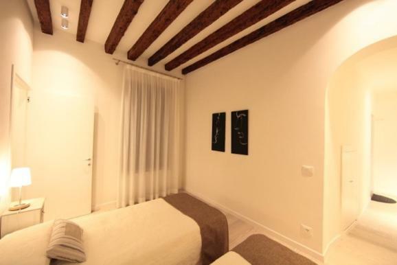San Marco White Apartment Венеція Екстер'єр фото